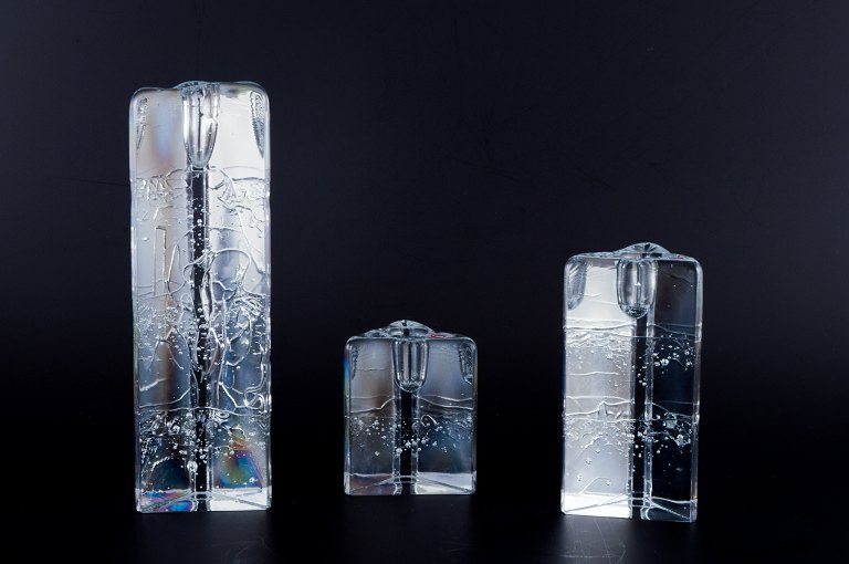 Timo Sarpaneva (1926-2006) for Iittala. Three triangular "Arkipelago" glass candleholders.