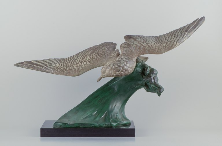 Colossal sculpture after Henry Lechesne (1811-1888). Bird with outstretched wings.