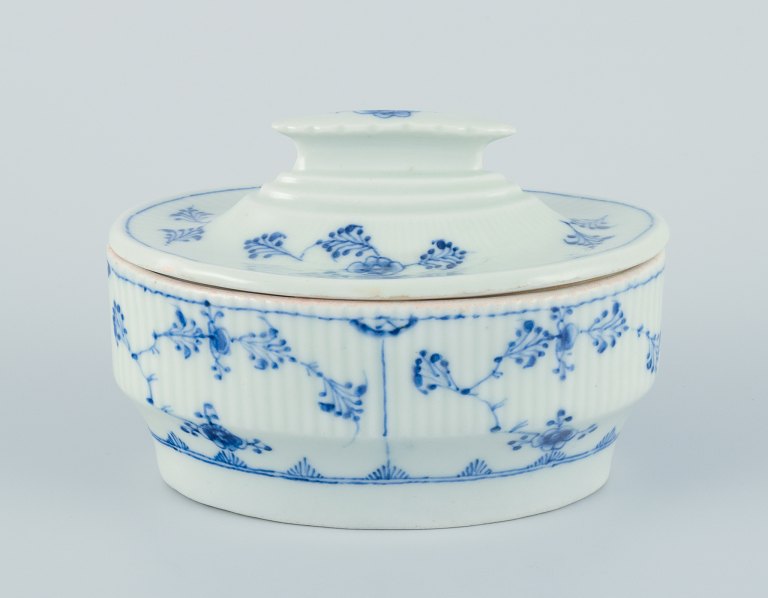 Antique Royal Copenhagen Blue Fluted butter dish.Rare butter dish from around 1820.