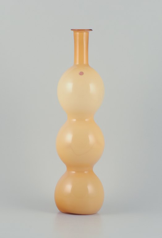 Murano/Venini, Italien. Stor mundblæst, okkergul kunstglasvase. Trippel gourd-formet.