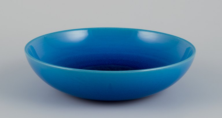 Carl Harry Stålhane (1920-1990) for Rörstrand, Sverige. Keramikskål i turkis glasur.