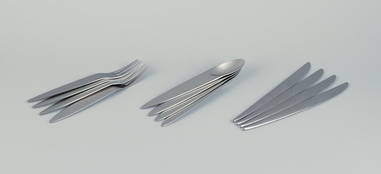 Appetize, Nedda El-Asmar for Gense, Sweden.Dinner service for four people.
