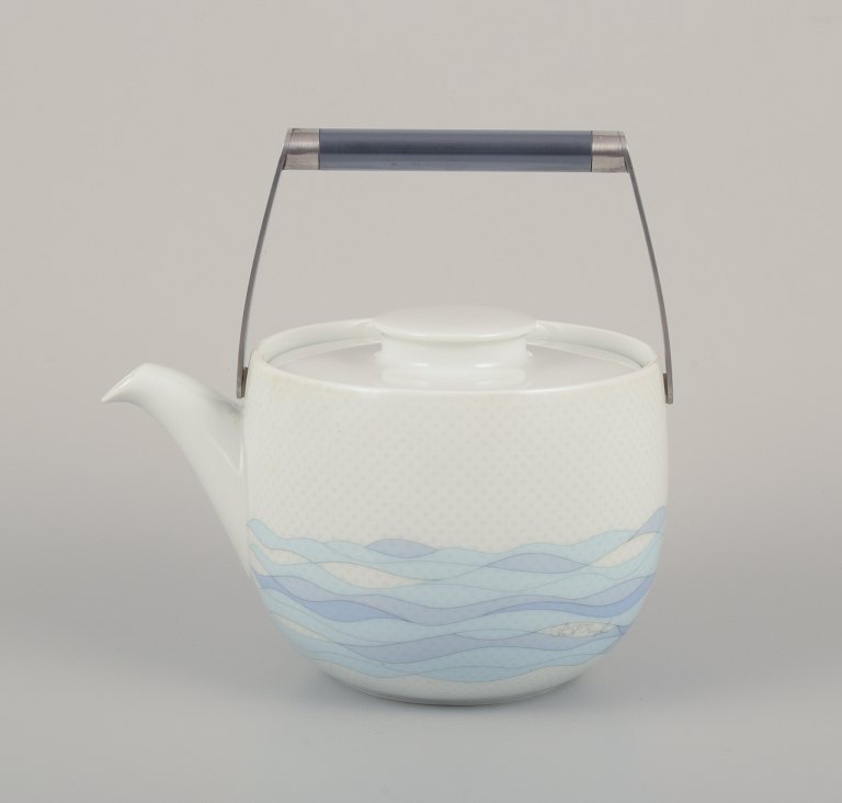 Rut Bryk og Tapio Wirkkala for Rosenthal Studio Line, Tyskland.”Aquarius” tekande i porcelæn designet af Rut Bryk.
