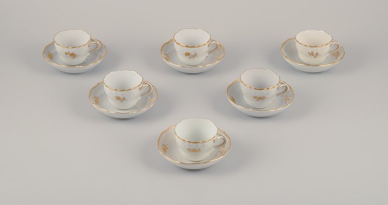 Meissen, Tyskland. Sekspersoners kaffesæt i porcelæn bestående af seks kopper og seks underkopper.