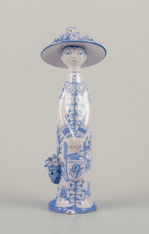 Bjørn Wiinblad (1918-2006), Denmark.Unique figurine in hand-painted ceramic. "Summer".