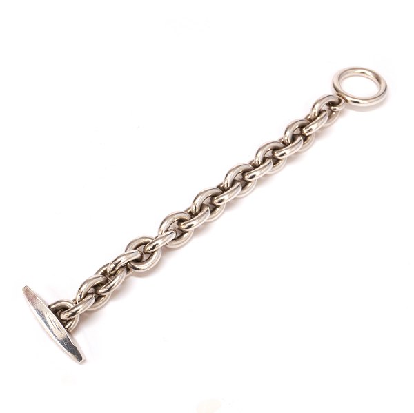 Thor Selzer særdeles kraftig anker armlænke i sterlingsølv. Stemplet Thor Selzer. L: 23cm. Ledstr. 17x20mm. V: 189gr