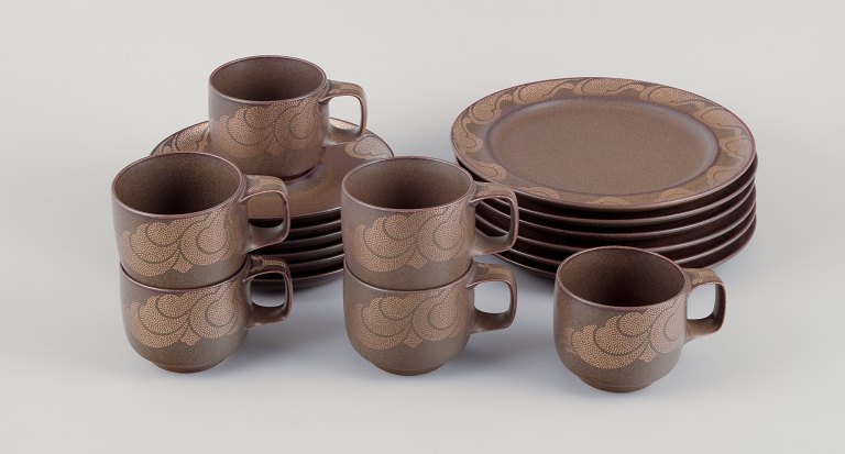 Timo Sarpaneva for Rosenthal. "Kaari". A complete six-person coffee service in porcelain.