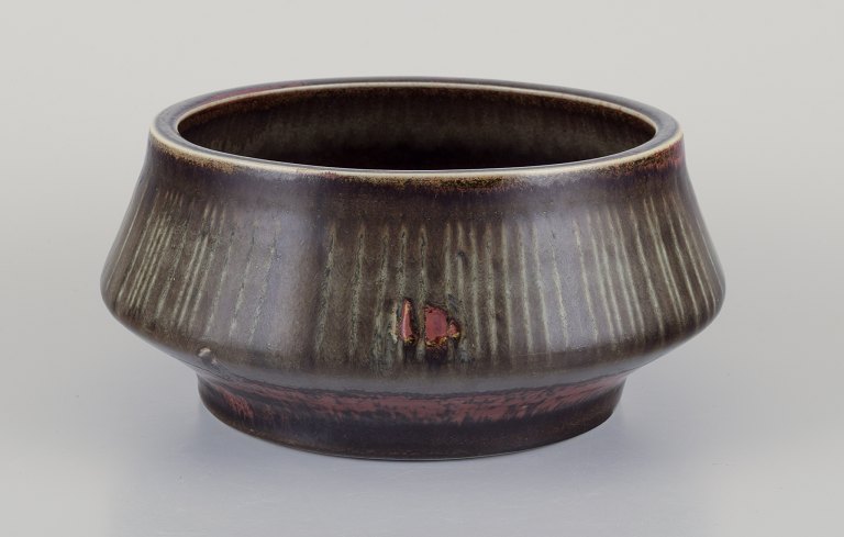Carl Harry Ståhlane for Rörstrand Ateljé, Sweden.Large ceramic bowl.