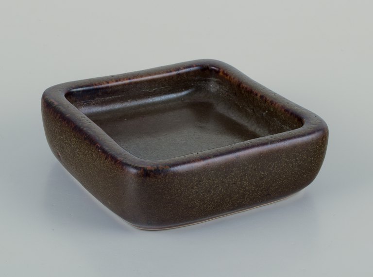 Eva Stæhr-Nielsen for Saxbo, Denmark.Ceramic bowl, aubergine glaze.