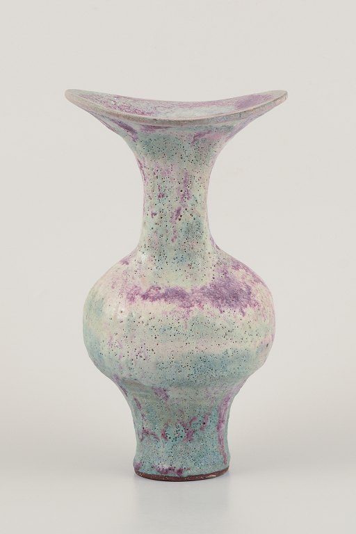 Lucie Rie. Own studio.Large modernist unique vase in glazed stoneware.
