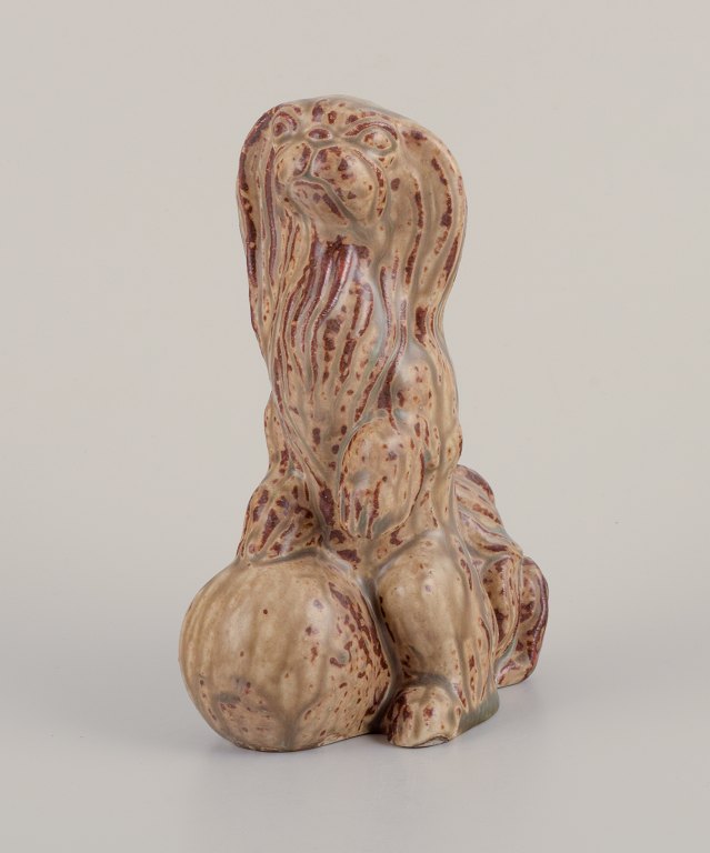 Arne Bang, Danmark. Eget værksted. Sjælden figur af pekingeser.