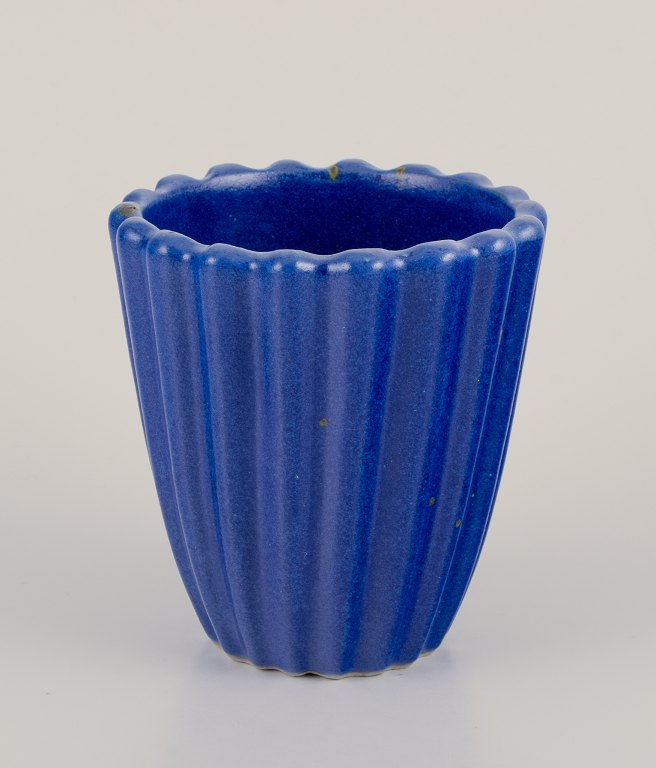 Christian Poulsen, own workshop, Denmark. Unique ceramic vase in grooved design.