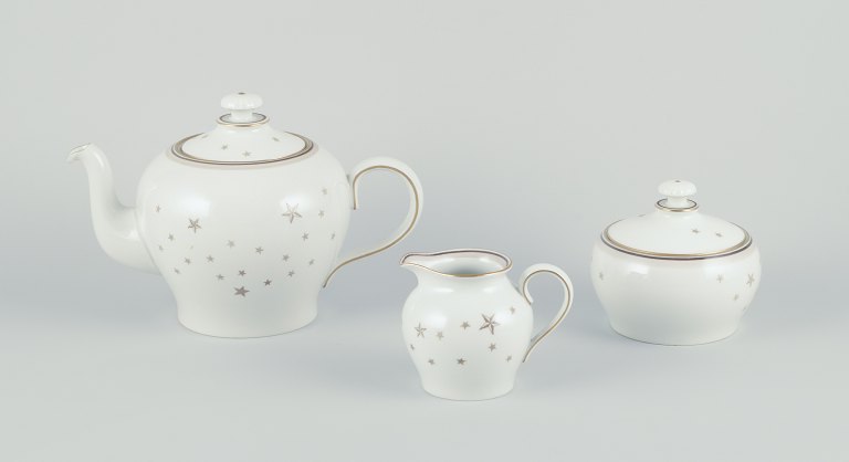 Bing and Grondahl, "Milky Way". Teapot with matching sugar bowl and creamer.