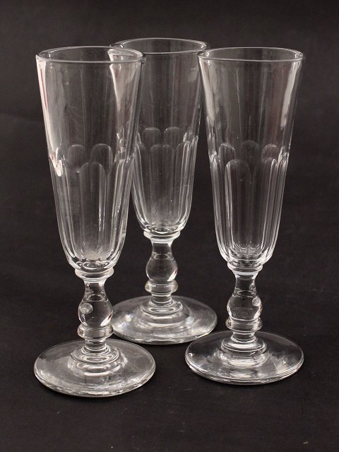 Sæt på 3 franske champagne glas