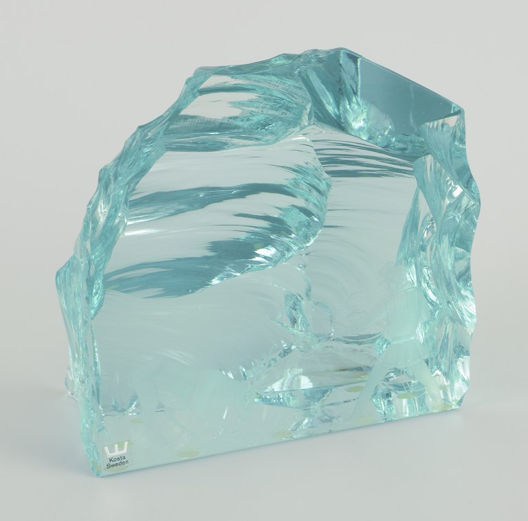 Vicke Lindstrand for Kosta Boda.Stor skulptur i kunstglas.