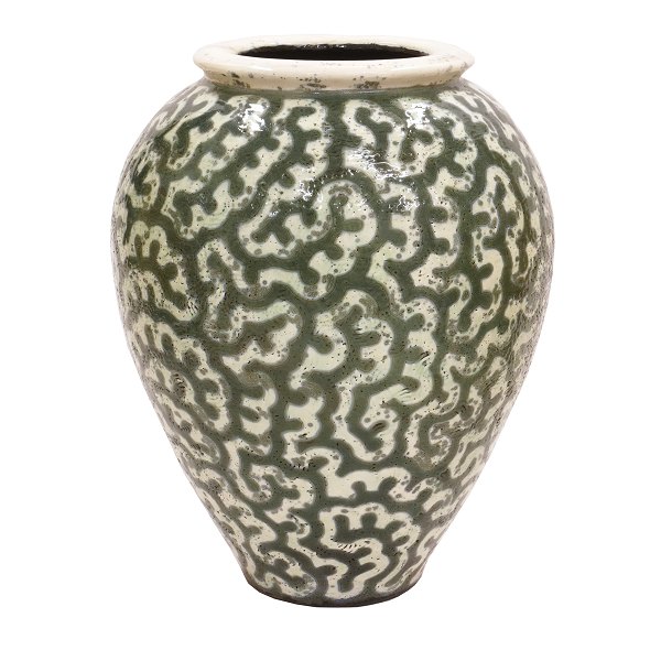 Stor Per Weiss vase i stentøj med grøn organisk dekoration med blå og grå stafferinger. Signeret. H: 55cm. D: 40cm