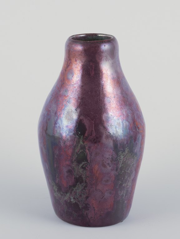 Søren Kongstrand.Vase i lustreglasur. Unika.