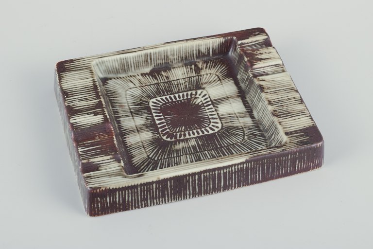 Hertha Bengtson for Rörstrand, Sweden.Stoneware ashtray.