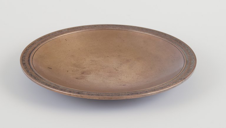 Just Andersen.Circular Art Deco bowl in patinated bronze.