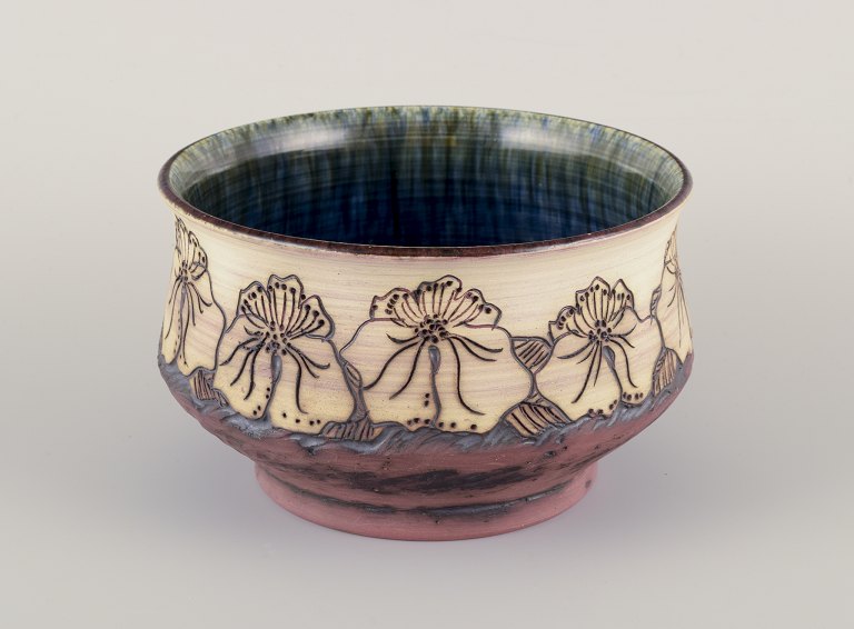 Unknown Scandinavian ceramicist.Earthenware bowl.