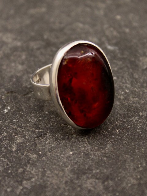 Sterling sølv ring med rav