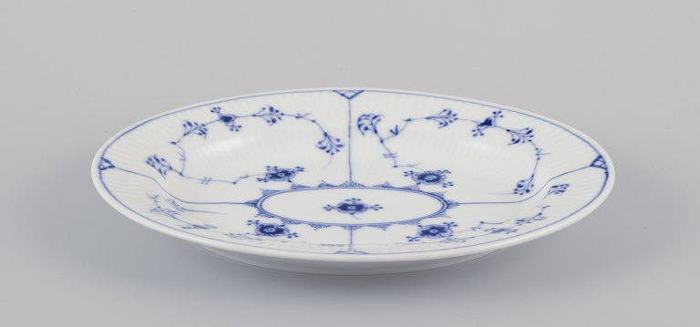 Royal Copenhagen Musselmalet Riflet.Ovalt fad.