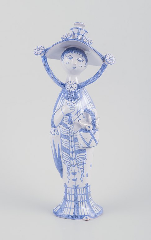 Bjørn Wiinblad (1918-2006). "Efterår" fra serien "De fire årstider", figur i blåglaseret lertøj.