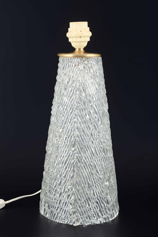 Bordlampe. Orrefors, Sverige. Ca. 1960’erne. Design: Carl Fagerlund (attribueret).