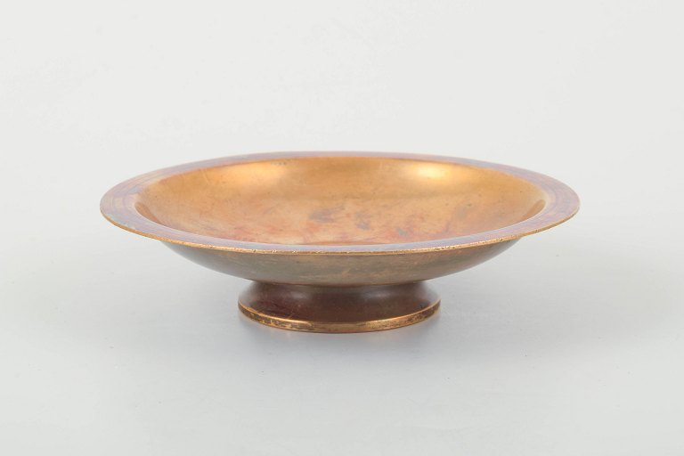 Bronce, Danish designFooted bowl in a classic form.