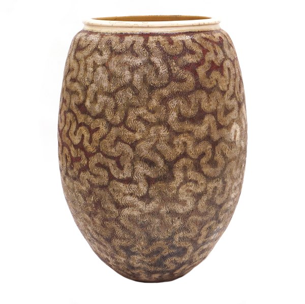 Very large stoneware vase by Per Weiss, Denmark, 1953-2023. Signed. H: 95cm. D: 70cm