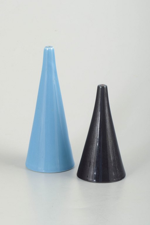 Gustavsberg, Stig LindbergSalt and pepper shakers, model “Colorado”.