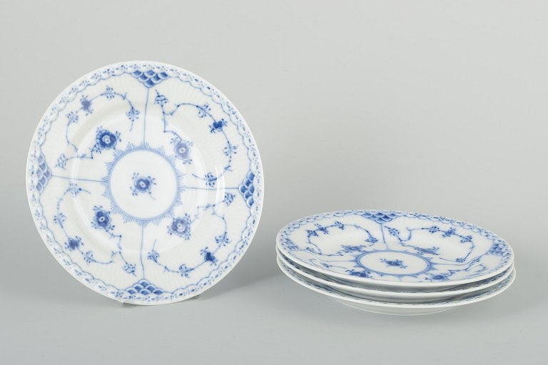 Royal CopenhagenMusselmalet Halvblonde, desserttallerkener, sent 1900-tallet.