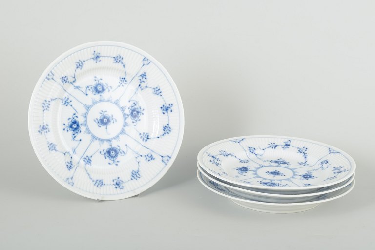 Royal CopenhagenMusselmalet Riflet, sidetallerkener, sent 1900-tallet.