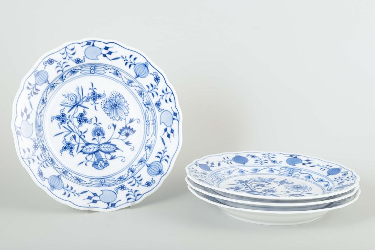 Meissen4 tallerkener, “Løgmønstret”, midten af 1900-tallet.