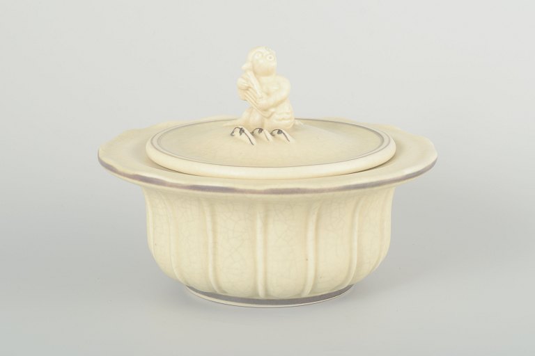 Jens Jacob Bregnø for Royal CopenhagenLågkrukke, ca. 1930’erne.
