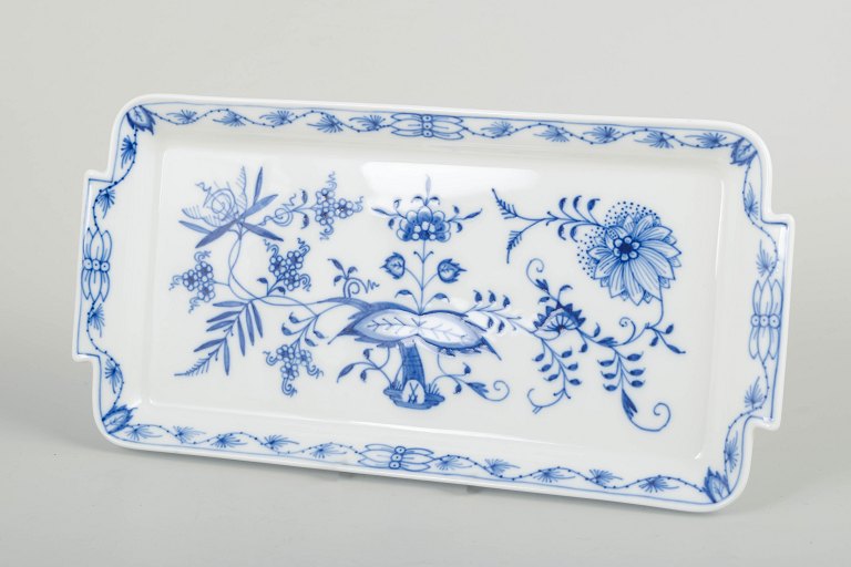 Meissen løgmønstret, stor bakke.