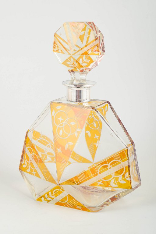 Svensk Art Deco karaffel i krystalglas med sølvmontering, 1920/30’erne.
