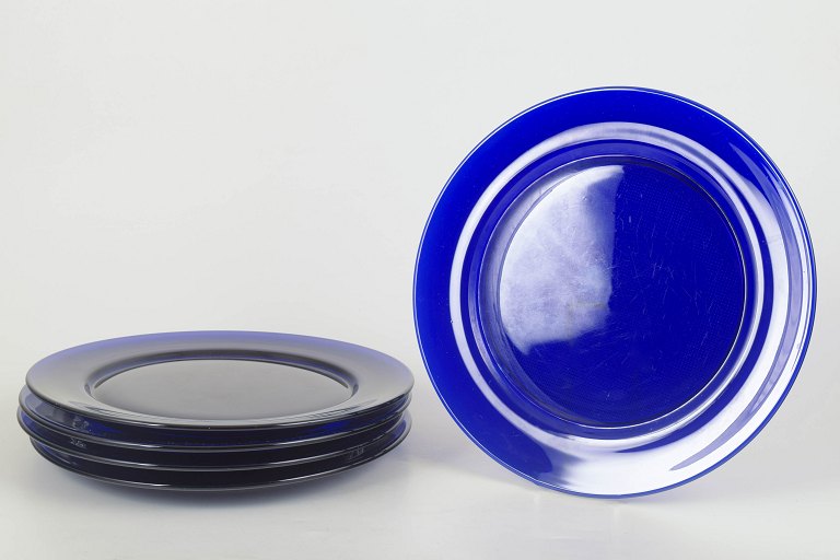 Scandinavian Art GlassSet Of 5 Charger Plates, 1980s.