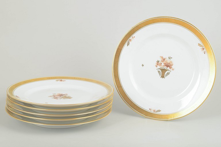 Royal CopenhagenGuldkurv, Sæt med 6 Middagstallerkener.