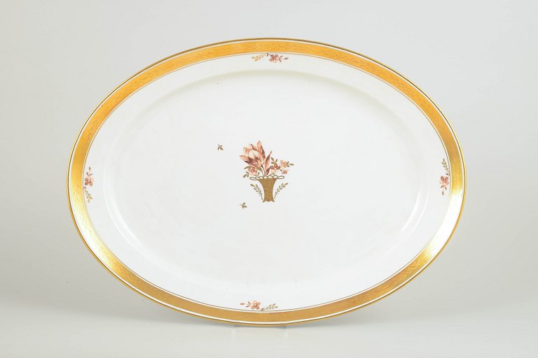 Royal CopenhagenGuldkurv, Stort Ovalt Serveringsfad.