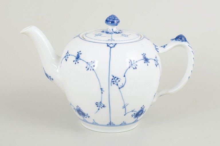 Royal CopenhagenMusselmalet Riflet tekande, sent 1900-tal.