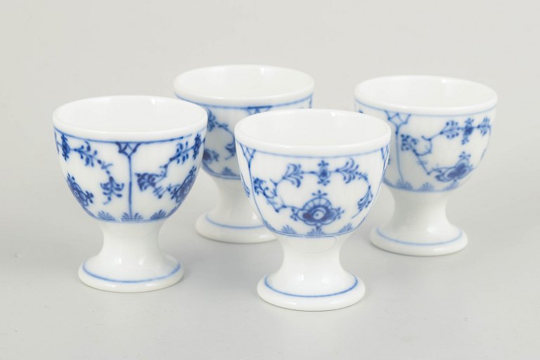 Royal Copenhagen Musselmalet Riflet æggebægre, sæt af 4, 1920’erne.