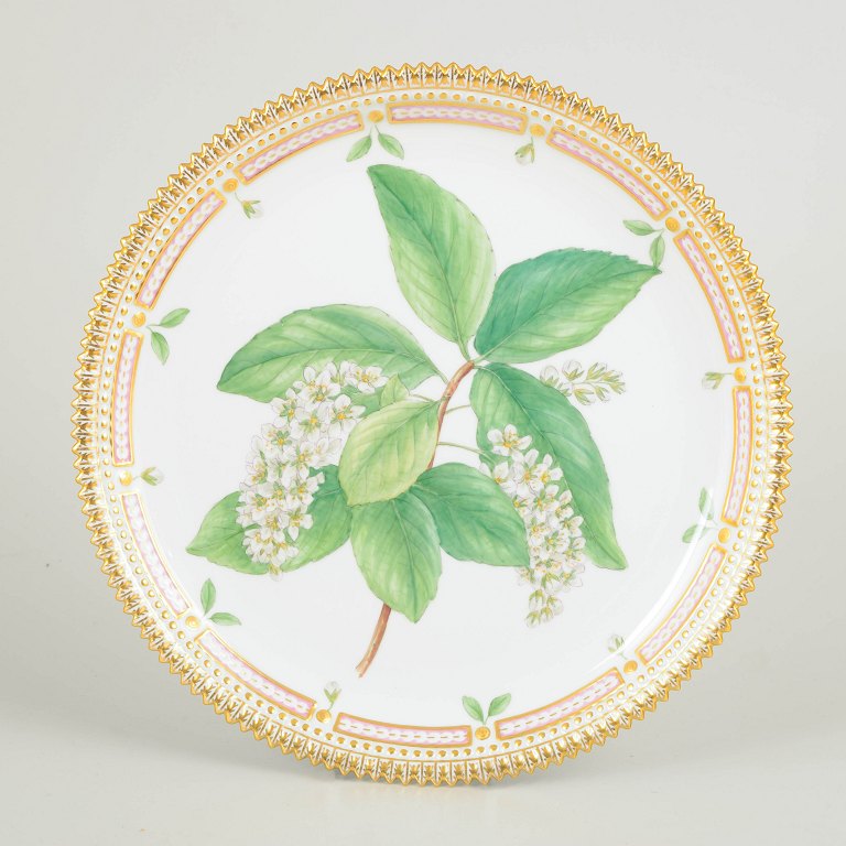 Royal Copenhagen Flora Danica Bakke, 1963.