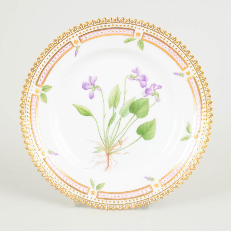 Royal Copenhagen Flora Danica Sidetallerken, 1964