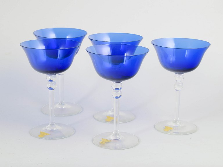 Gullaskruf Glasbruk, set of 5 champagne glasses.