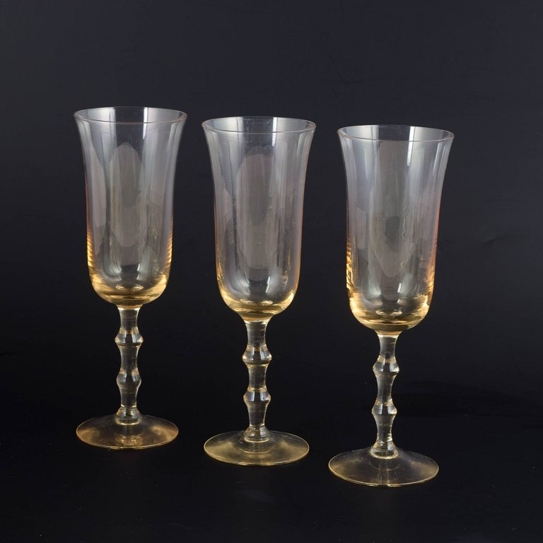 Simon Gate for Orrefors, tre champagneglas.
