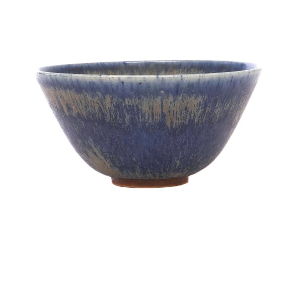 Saxbo Denmark stoneware bowl number 3. Signed Saxbo. H: 7,7cm. D: 15,5cm