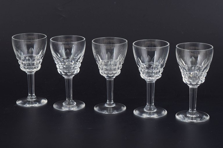 Franske krystalglas, sæt på 5 snapseglas.