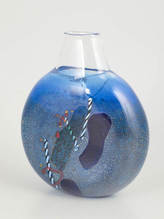 Bertil Vallien for Kosta Boda, kunstglasvase.