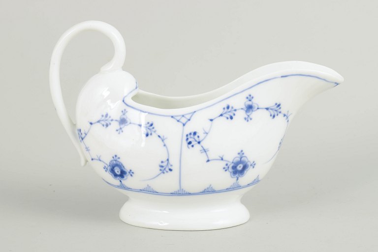 Royal Copenhagen Musselmalet Riflet sauceskål.